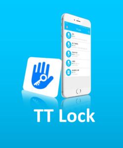 TTLock app com smartphone azul